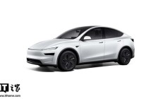 特斯拉董事长力挺马斯克万亿美元薪酬方案，称其领导力无可替代