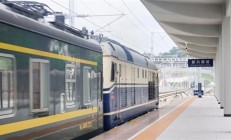 
        		广湛高铁开始联调联试：设计时速350公里 !	