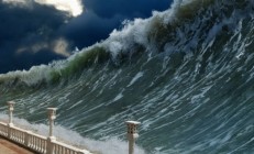 堪察加地震引发海啸：数米高海啸涌上陆地 冲毁建筑物